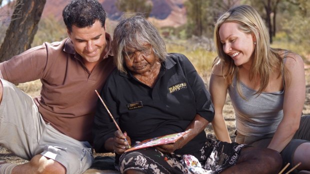 经常有艺术家工作现场Maruku艺术。