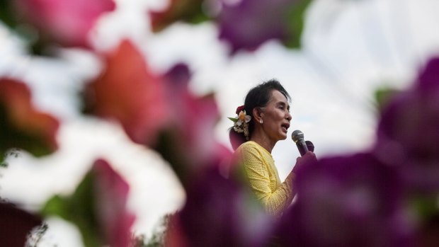 Aung Sun Suu Kyi, leader of Myanmar's National League for Democracy Party, campaigning at the weekend. 