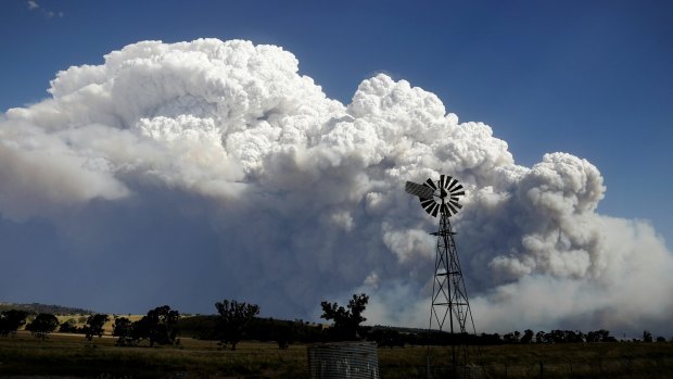 Smoke from the Sir Ivan fire east of Dunedoo, NSW, seen from Coolah, on Sunday 12 February 2017.