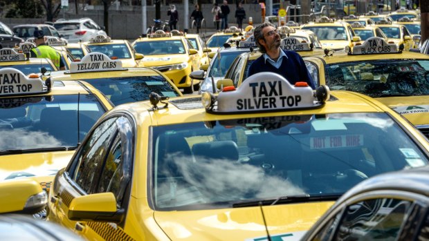 Melbourne taxi drivers protesting over the UberX App that they say is destroying their business.