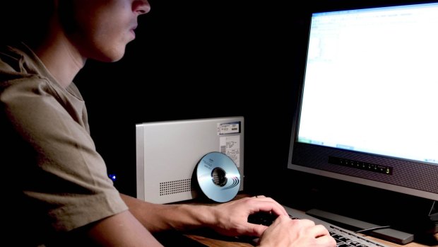 Fifty Australian internet service providers have been ordered to block access to pirating sites to stop illegal downloads. 