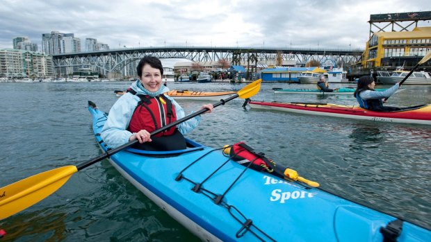 Few cities are graced with such a striking harbour location where you can comfortably kayak. 