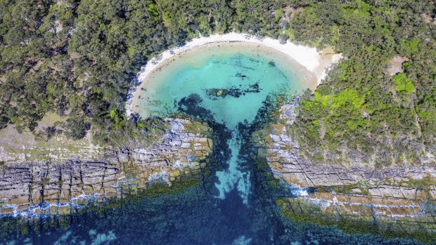 Honeymoon Bay, Jervis Bay. 