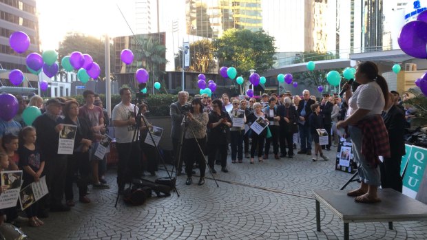 Up to 500 people rallied outside the commonwealth government offices in Brisbane against the detention of Yeronga State High School student Mojgan Shamaslipoor.