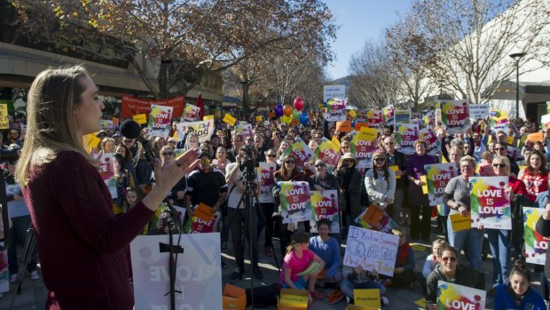 Canberrans turn out in large numbers to show their support for the love in canberra rally for marriage equality.