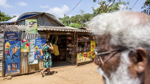 Sri Lanka's Tamils are still waiting for better times. Tamils have been living in the Kannaki refugee camp in Jaffna since the military seized their land.