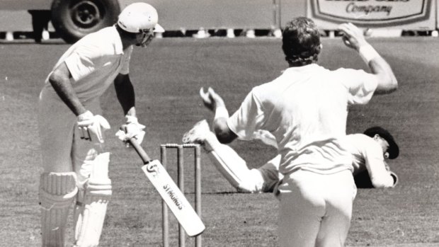 Andrew Jones is 'caught' by Greg Dyer in the 3rd Test between Australia and New Zealand in 1987.