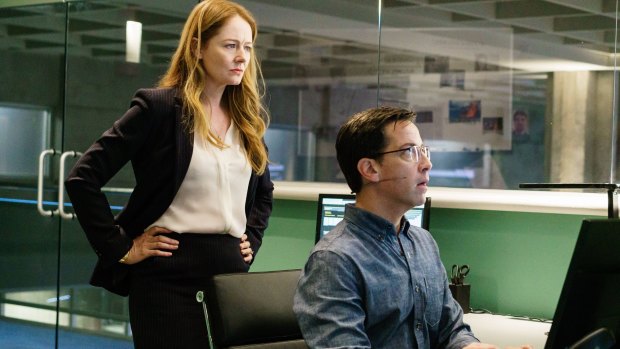 Miranda Otto and Dan Bucatinsky in the 1:00 PM – 2:00 PM episode of <i>24: Legacy</i>.