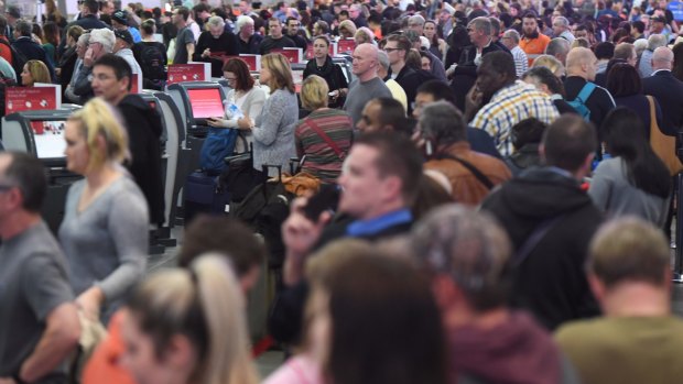 <i>Huge queues at Sydney Airport.</i>