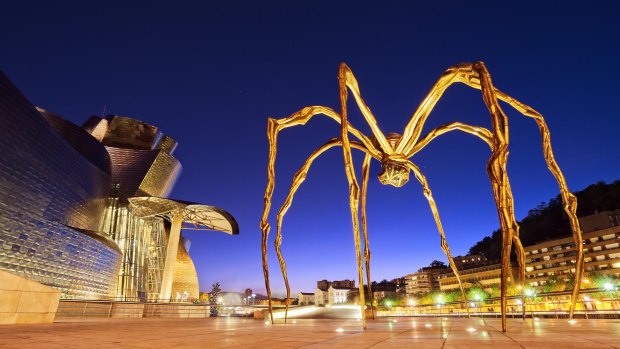 Louise Bourgeois's <i>The Spider</i>, Guggenheim Museum, Bilbao.