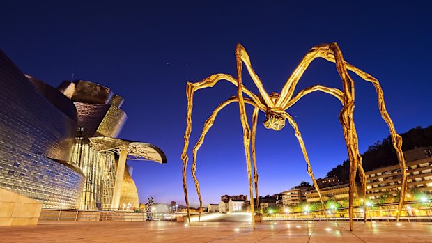 Louise Bourgeois's <i>The Spider</i>, Guggenheim Museum, Bilbao.