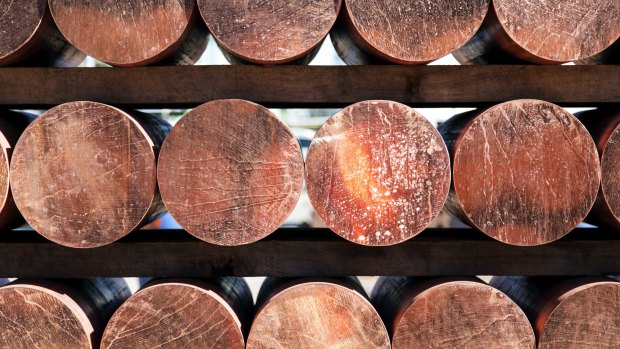 Vale is evaluating the possible sale of a minority stake in its Brazilian copper operations, sources said.