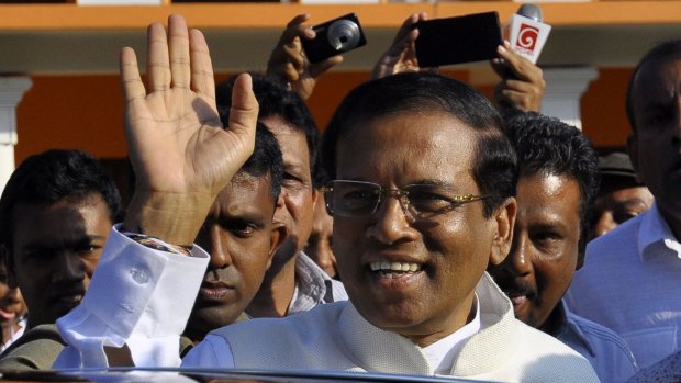 Sri Lankan President Maithripala Sirisena has pledged to write down farmers' debt, increase spending on  health and education, and fight corruption.