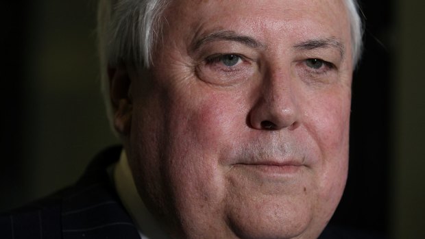 Clive Palmer says there are many world leaders who want to discuss climate change at the G20 in November but can't because the issue isn't on the agenda.