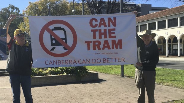 Not everyone is supportive of the Labor government's plans for light rail.