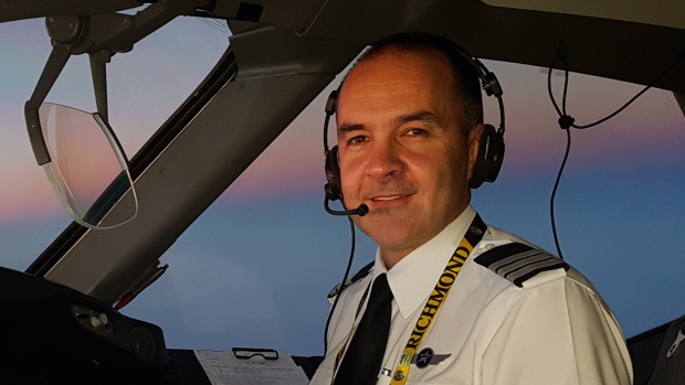 Brett Manders, a former naval officer turned commercial pilot for Jetstar.