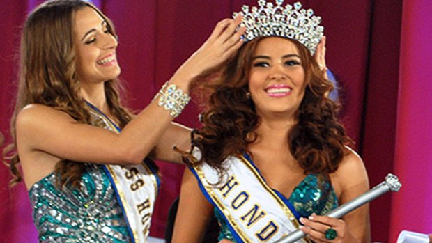 Tragic end: The body of Miss Honduras World, Maria Jose Alvarado (right), and her sister Sofia Trinidad have been found at Cablotales village near the Aguagua River.