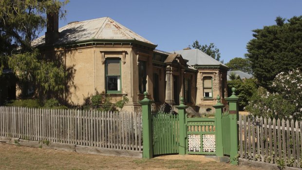 Buda historic house in Castlemaine is in need of cash.