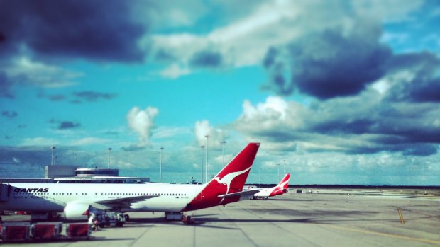Analysts say the outlook for Qantas remains challenging.