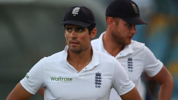 England captain Alastair Cook has been criticised by Boycott.