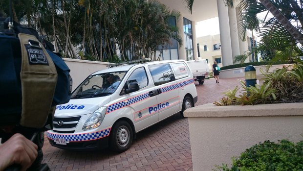 Police are investigating the death at Kangaroo Point.
