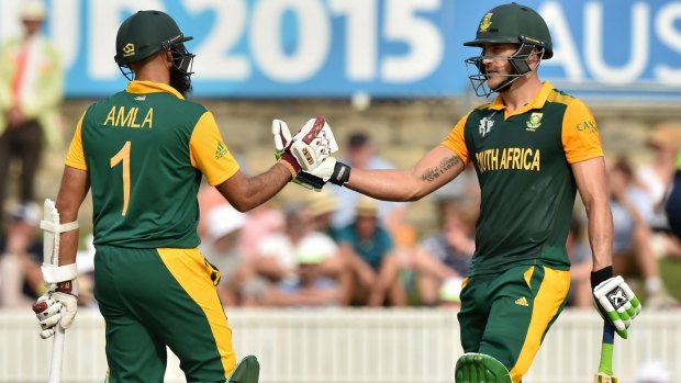 South Africa's Faf du Plessis (R) and Hashim Amla (L) both reached centuries at Maunka Oval.