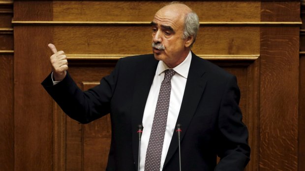 Acting leader on main opposition New Democracy conservative party Vangelis Meimarakis addresses parliamentarians on Thursday. 