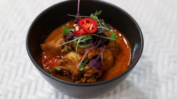 Generous menu: Chicken curry. 