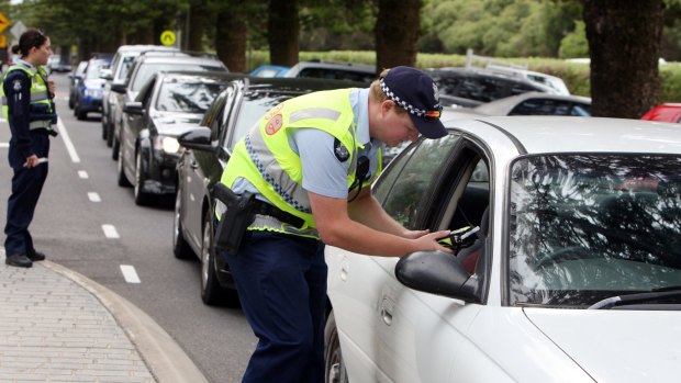 The Government will consider cutting the legal blood alcohol limit from 0.05 to 0.02. 
