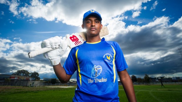 North Canberra-Gungahlin cricketer Esam Rahman has been selected to trial with the Sydney Thunder.