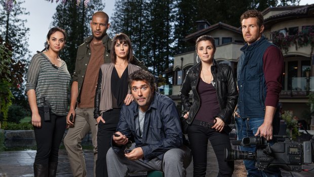 The cast of UnReal, a behind-the-scenes dramatisation of the making of a dating show.