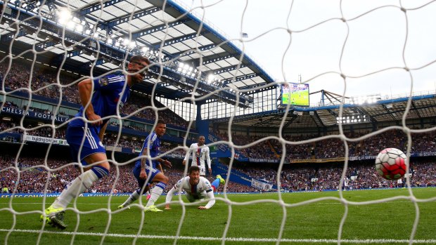 Chelsea has put in an application to build a 60,000-seat stadium at Stamford Bridge.