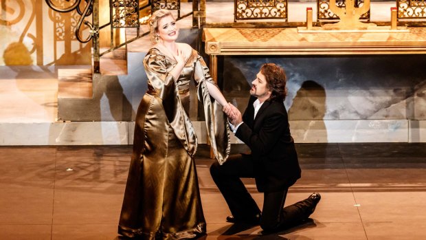 Lee Abrahmsen (Elisabeth) and Marius Vlad in the title role of Melbourne Opera's Tannhauser at the Regent Theatre.
