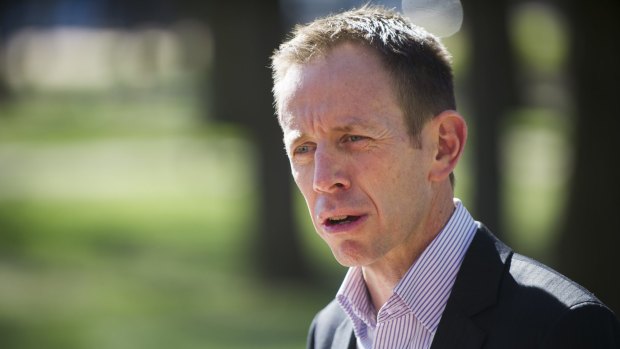 Greens MLA Shane Rattenbury proposed a direction to police that they not charge medicinal cannabis users. 