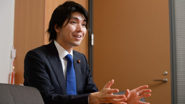 Kensuke Miyazaki was planning to be the first member of the House of Representative in Japan to take paternity leave, but has instead stood down after an affair was revealed.