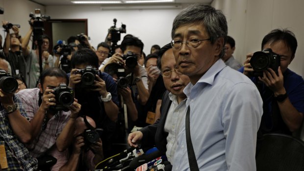 Freed Hong Kong bookseller Lam Wing-kee at a news conference in Hong Kong.