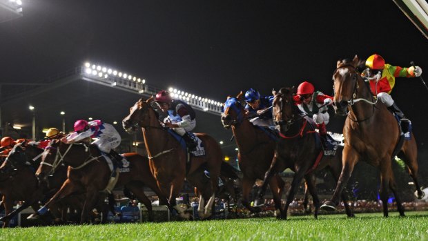 Night racing at Moonee Valley on Friday offers an appetiser to the weekend's racing.