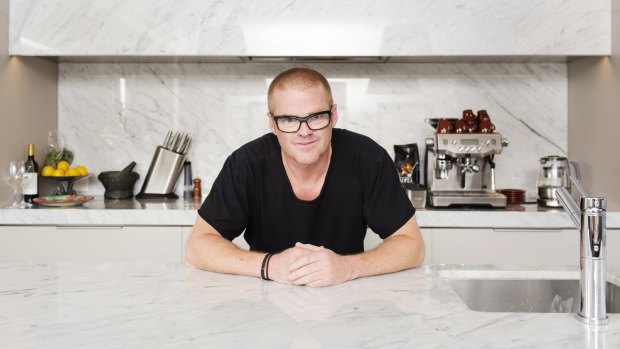 British celebrity chef Heston Blumenthal, who ran a Fat Duck restaurant in Melbourne for six months, plans to tailor menus in his reopened London restaurant to individual diners.
