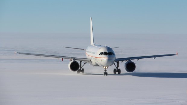 Flights from Hobart to Wilkins Runway, Antarctica, ferry mainly researchers.
