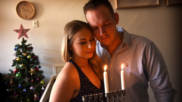 Interfaith couple Lana and Luke Oxnam will celebrate both Christmas and Hanukkah on the same day.