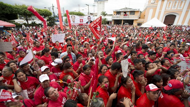 Supporters of Manuel Baldizon, who's running for president with the Democratic Freedom Revival Party, attend their candidate's last campaign rally before elections.