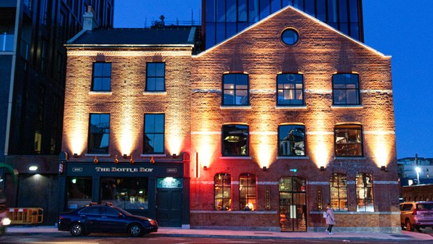 The Mayson spans a converted townhouse (from 1860), a warehouse (1870) and a glass and corten steel extension.