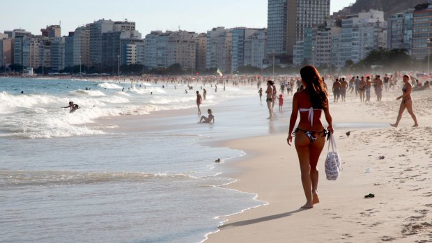 A gentle crescent of sand four kilometres long (Bondi Beach is one kilometre), Copacabana is a massive expanse.