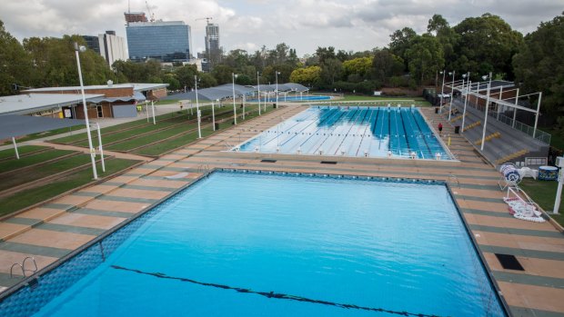 The Parramatta pool is to close for a stadium.
