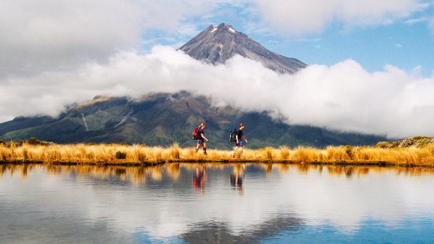 Waiting for the New Zealand bubble: Mount Taranaki.