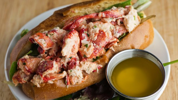 Who makes the best lobster roll in Maine?