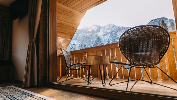 The hotel is built of native natural materials – mostly local larch and spruce.