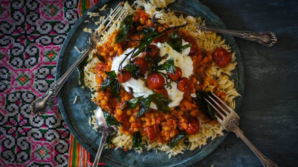 Tomato dhal topped with yoghurt and panch phoran roasted tomatoes.