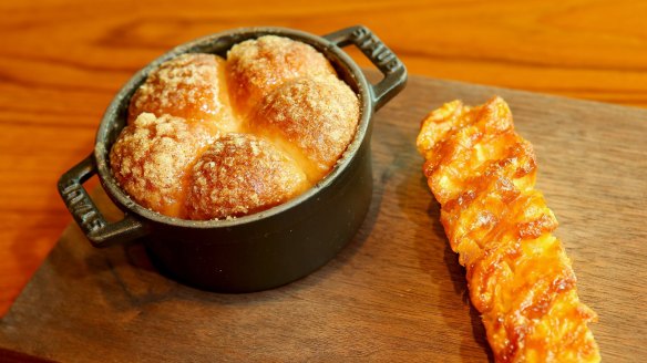Tipsy cake with spit-roasted pineapple at Dinner by Heston.