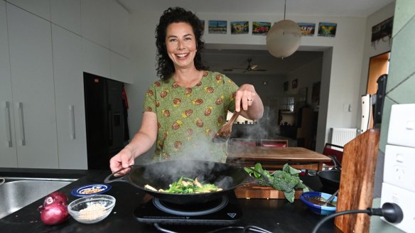 The Magic of Cooking with A Portable Induction Cooktop